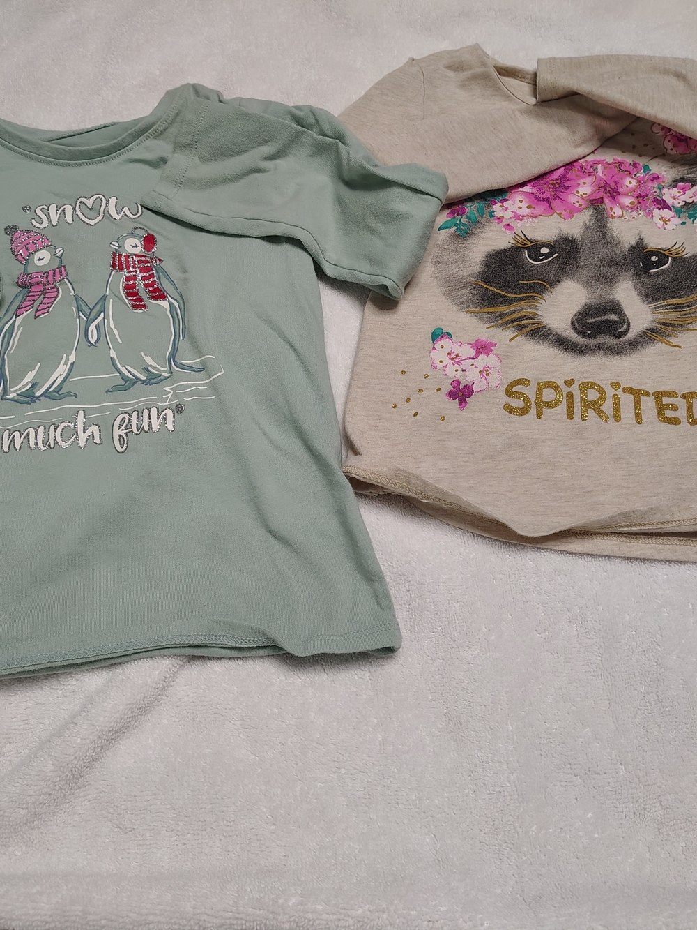 SHEIN Sage Green Long-Sleeve Penguin Graphic Tee